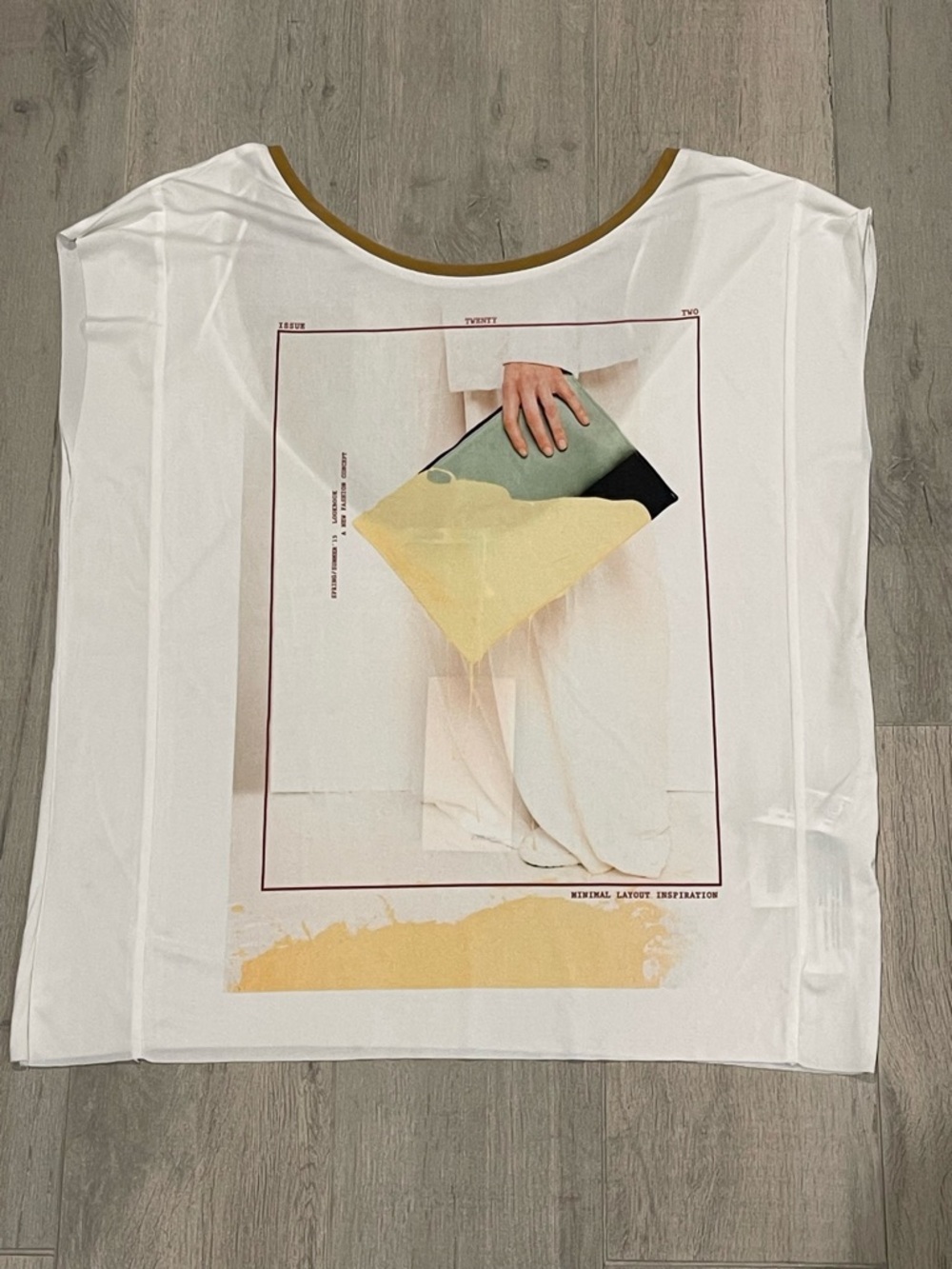 ZARA Graphic Print Blouse White Minimalist Top Short Sleeve Size S